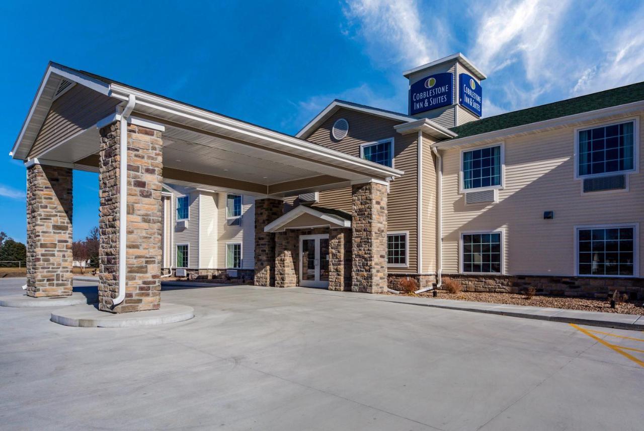 Cobblestone Inn & Suites - Holdrege エクステリア 写真