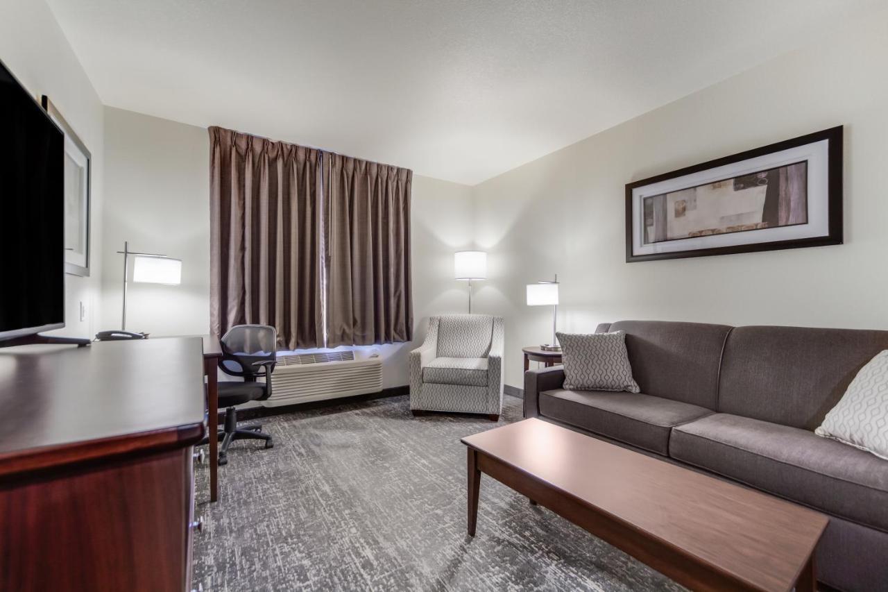 Cobblestone Inn & Suites - Holdrege エクステリア 写真